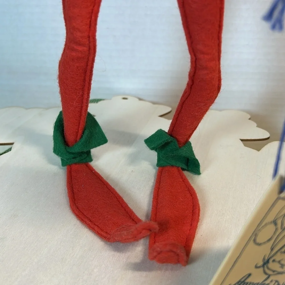 Annalee Christmas Elf. 1998